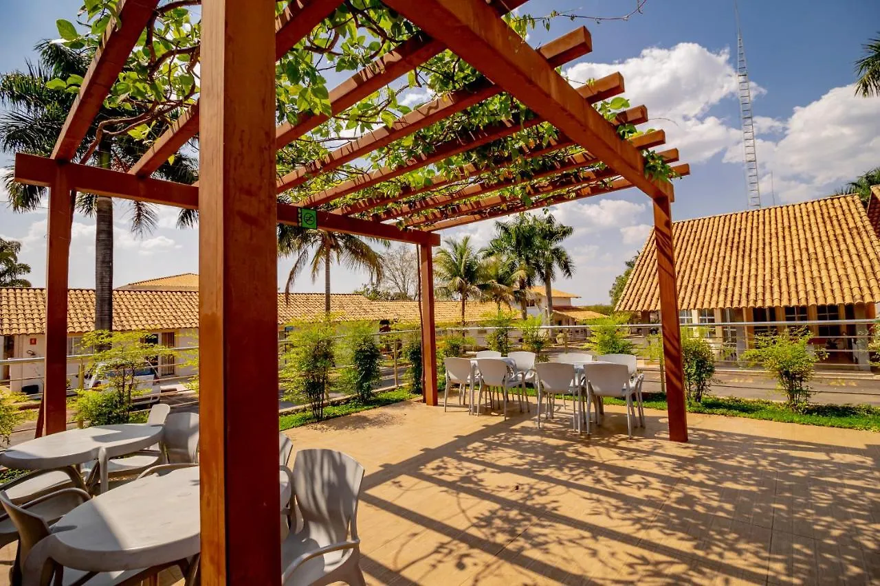 Diroma Resort Com Um Dia No Acqua Park Caldas Novas Apartamento