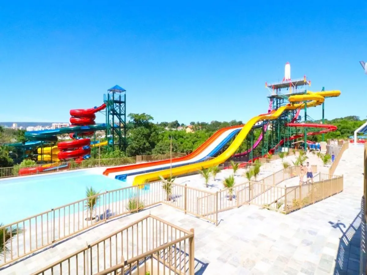 Diroma Resort Com Um Dia No Acqua Park Caldas Novas
