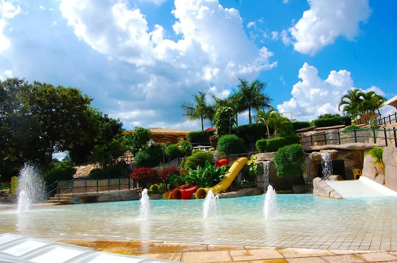 Diroma Resort Com Um Dia No Acqua Park Caldas Novas Apartamento